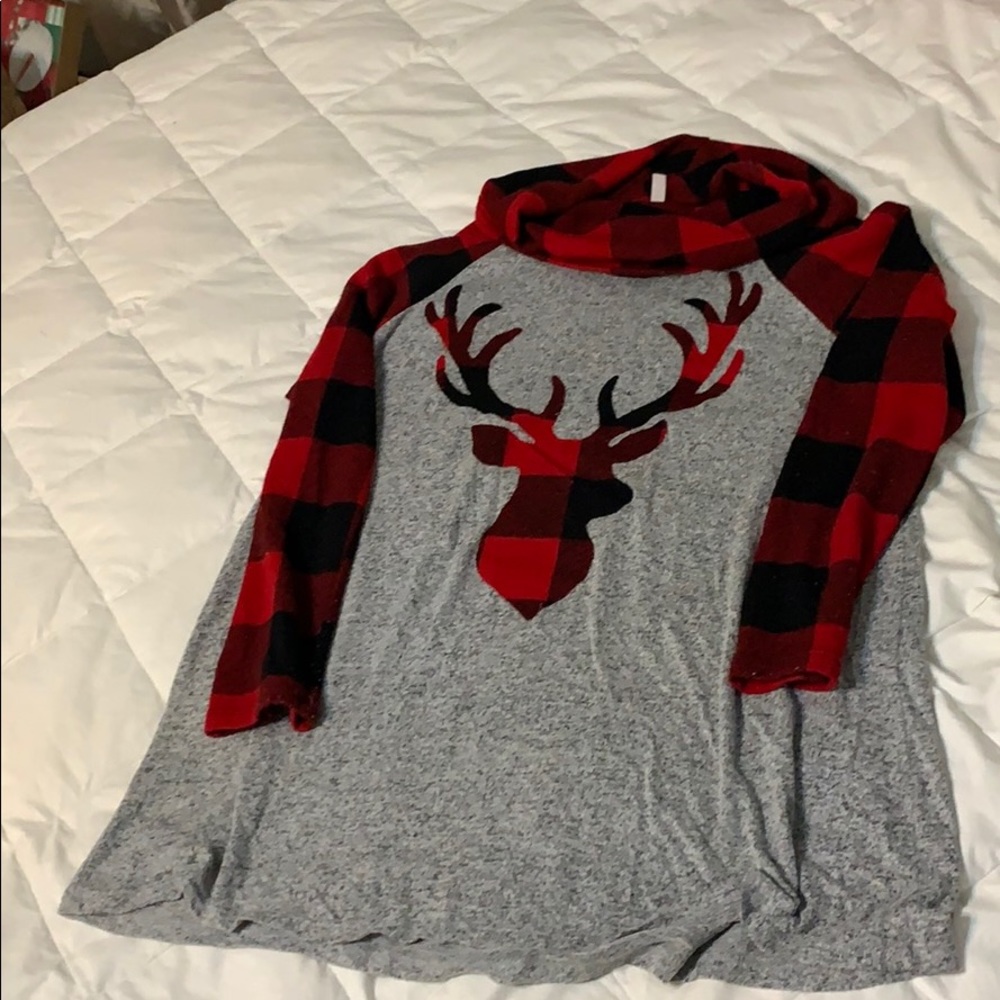 Long sleeve mock cowl neck